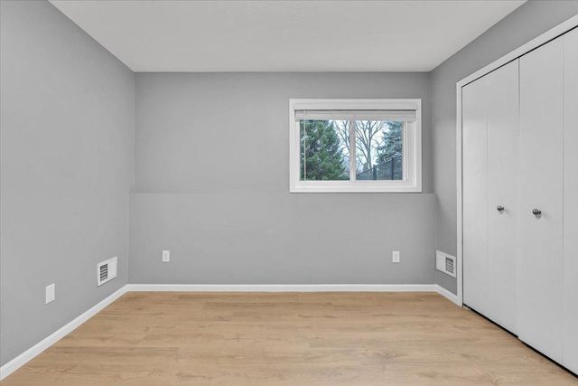 832 Aspen Circle, Little Canada, MN 55109