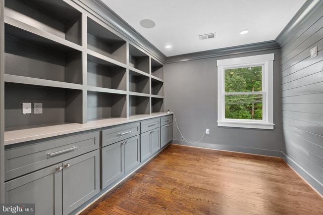 15413 PEACH ORCHARD RD, Silver Spring, MD 20905
