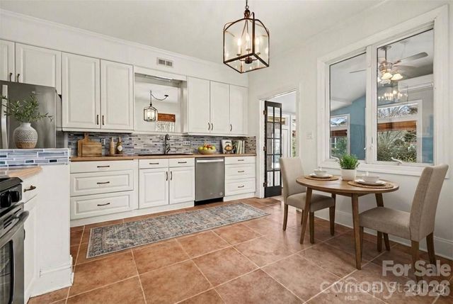 2005 Pinefield Court, Gastonia, NC 28056