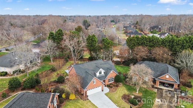 2005 Pinefield Court, Gastonia, NC 28056