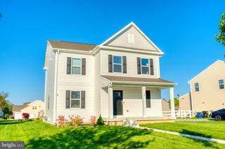 134 MEADOW GREEN AVE, Dover, DE 19901