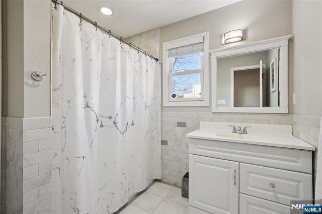 19 White Terrace, Ramsey, NJ 07446