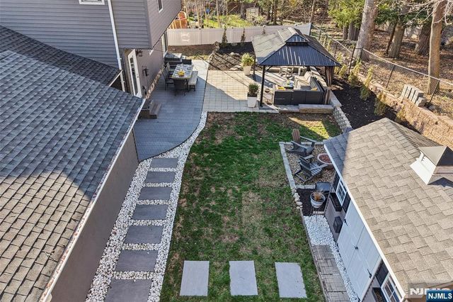 19 White Terrace, Ramsey, NJ 07446