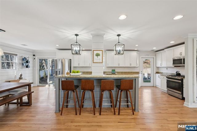 19 White Terrace, Ramsey, NJ 07446