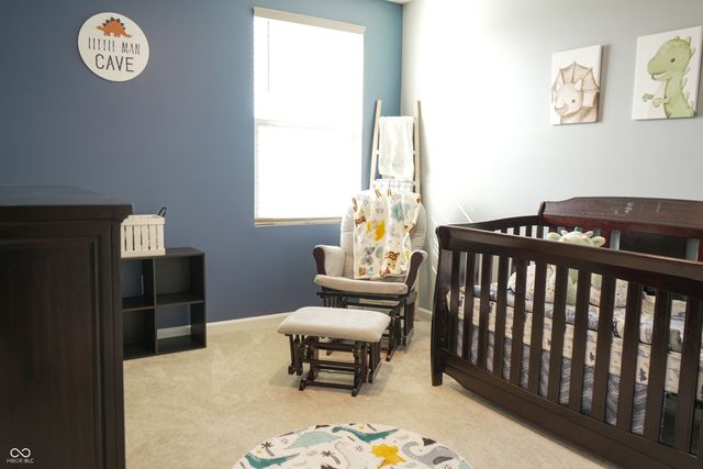 2216 Holiday Creek Drive, Whitestown, IN 46075