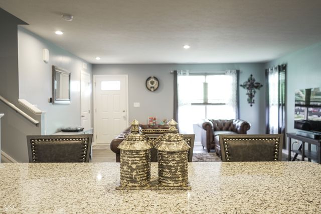 2216 Holiday Creek Drive, Whitestown, IN 46075