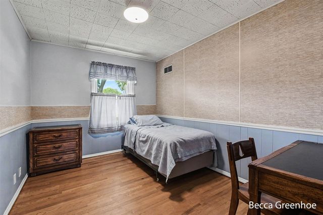 111 Katherine Drive, Grand Rapids, MI 49505