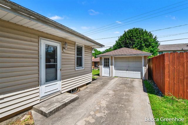 111 Katherine Drive, Grand Rapids, MI 49505