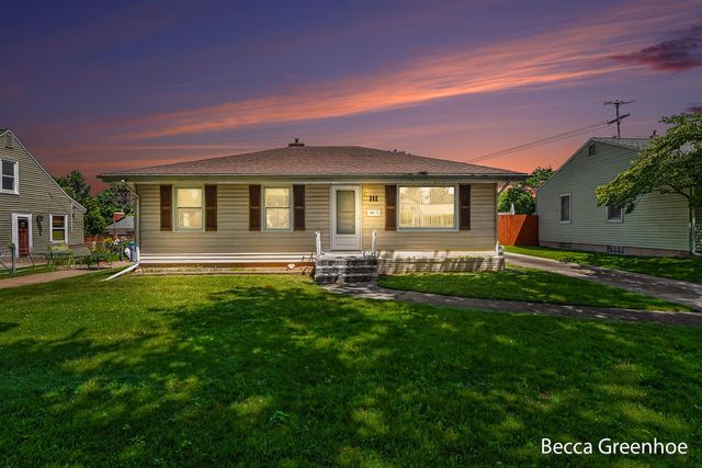 111 Katherine Drive, Grand Rapids, MI 49505