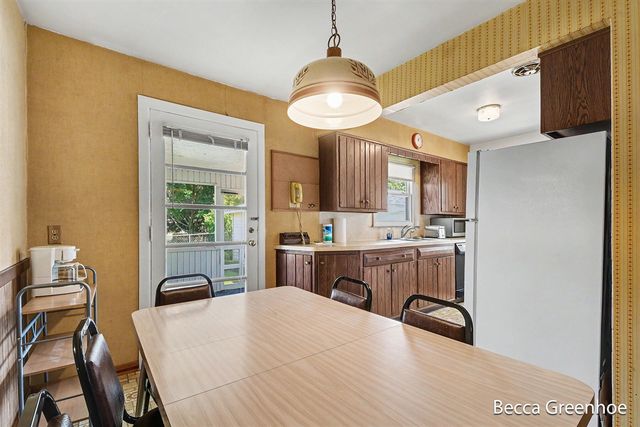 111 Katherine Drive, Grand Rapids, MI 49505