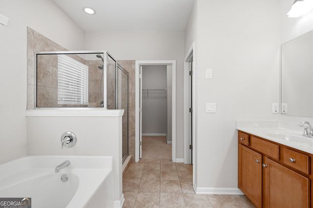 7719 Copper Kettle Way, Flowery Branch, GA 30542
