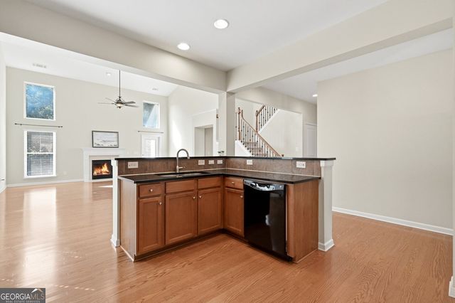 7719 Copper Kettle Way, Flowery Branch, GA 30542
