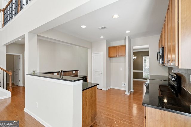 7719 Copper Kettle Way, Flowery Branch, GA 30542