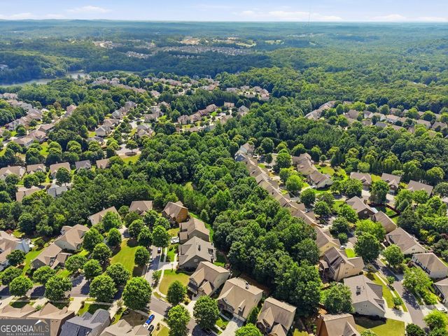 7719 Copper Kettle Way, Flowery Branch, GA 30542