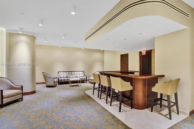 19355 Turnberry Way 8L, Aventura, FL 33180