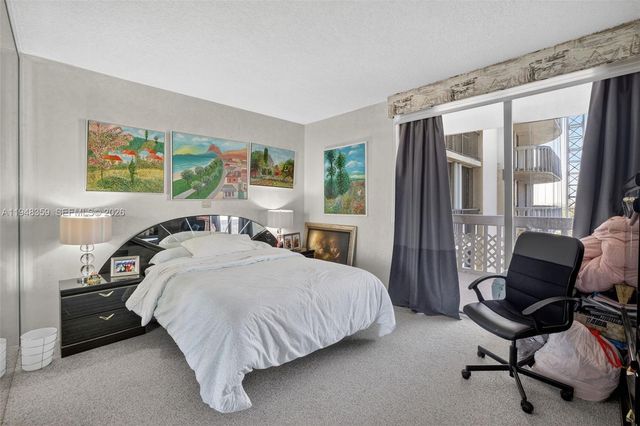 19355 Turnberry Way 8L, Aventura, FL 33180