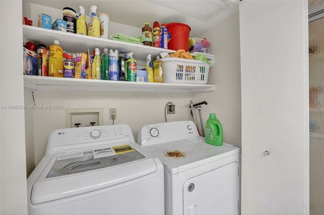 19355 Turnberry Way 8L, Aventura, FL 33180