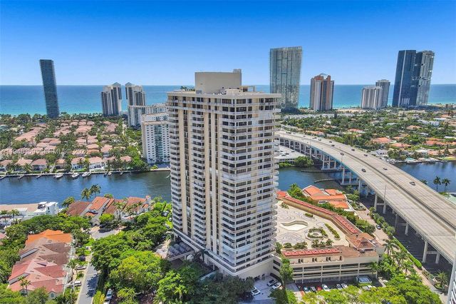 19355 Turnberry Way 8L, Aventura, FL 33180