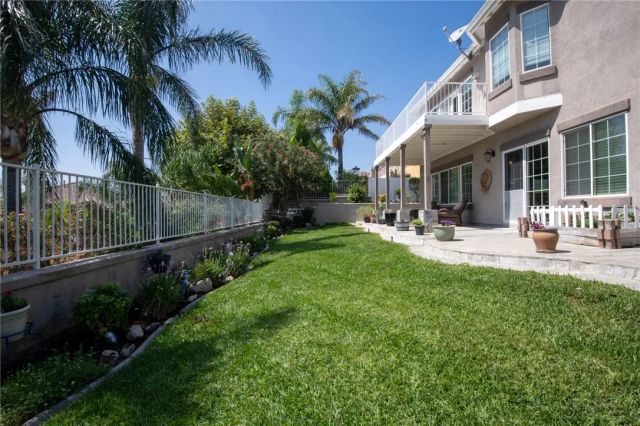 12575 Carmel Knolls Drive, Rancho Cucamonga, CA 91739