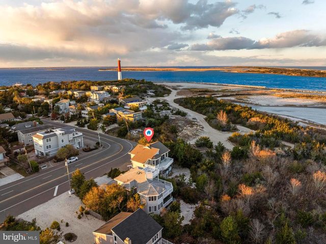 402 CENTRAL AVE, Barnegat Light, NJ 08006