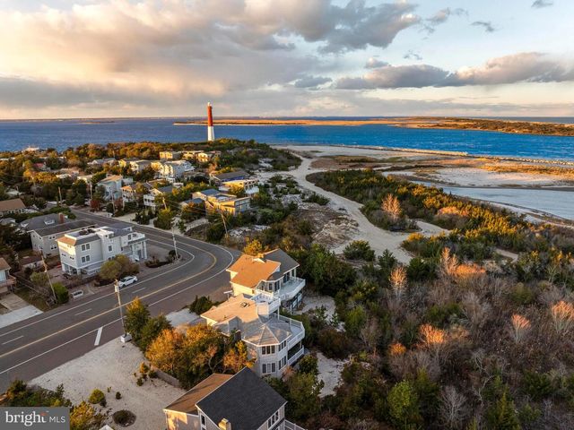 402 CENTRAL AVE, Barnegat Light, NJ 08006