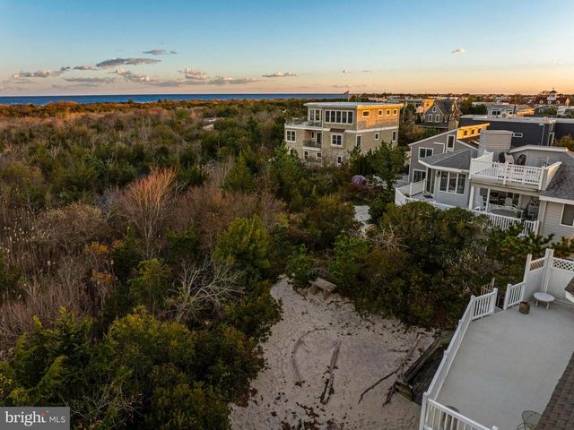 402 CENTRAL AVE, Barnegat Light, NJ 08006