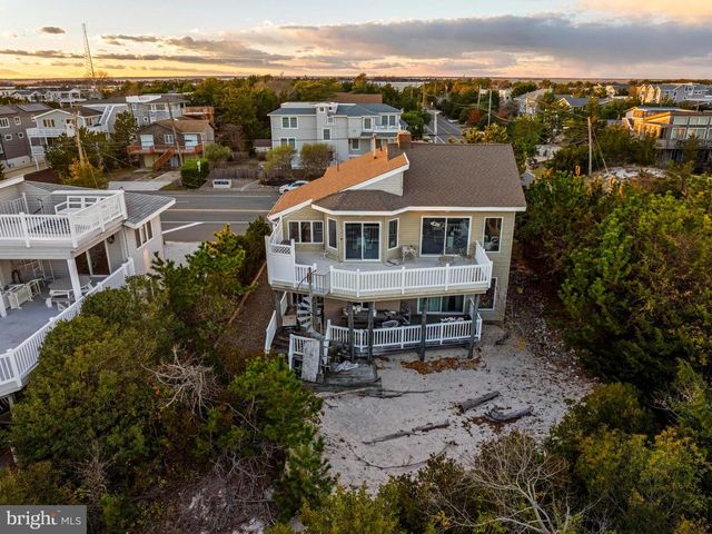 402 CENTRAL AVE, Barnegat Light, NJ 08006