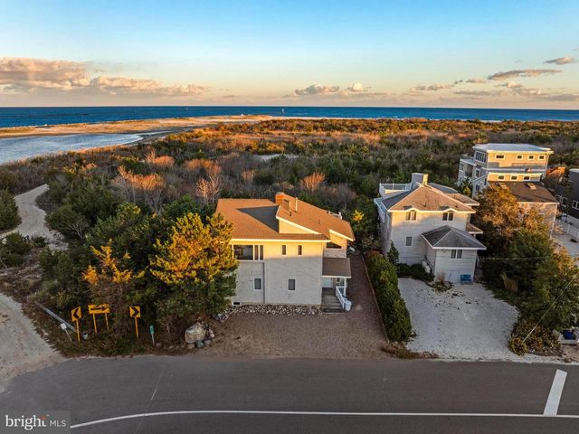 402 CENTRAL AVE, Barnegat Light, NJ 08006