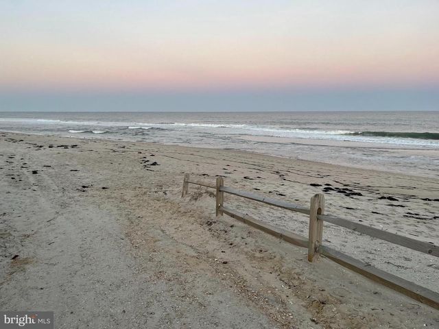 402 CENTRAL AVE, Barnegat Light, NJ 08006