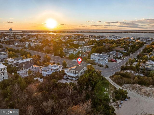 402 CENTRAL AVE, Barnegat Light, NJ 08006