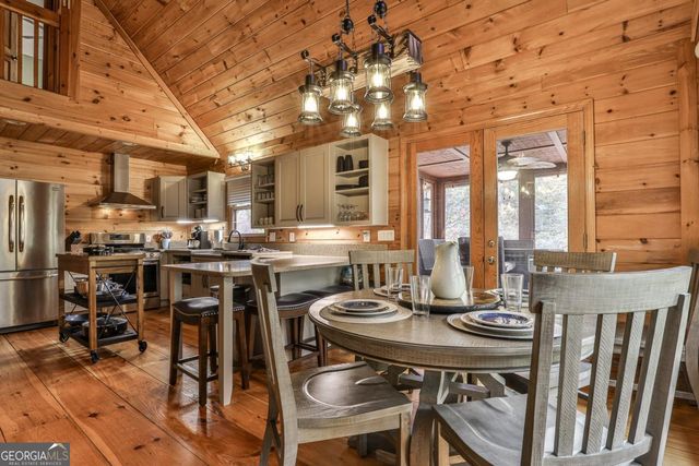 178 Novena Court, Ellijay, GA 30540