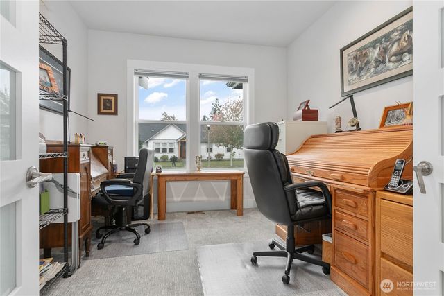 1725 Aaron Drive, Lynden, WA 98264