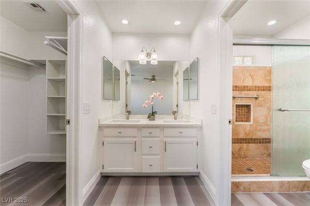 5286 Treasure Avenue, Las Vegas, NV 89122