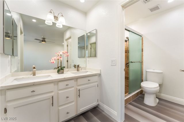 5286 Treasure Avenue, Las Vegas, NV 89122