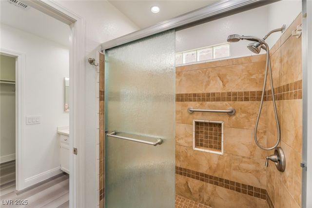 5286 Treasure Avenue, Las Vegas, NV 89122