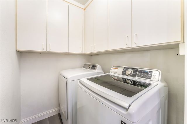 5286 Treasure Avenue, Las Vegas, NV 89122