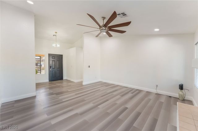 5286 Treasure Avenue, Las Vegas, NV 89122