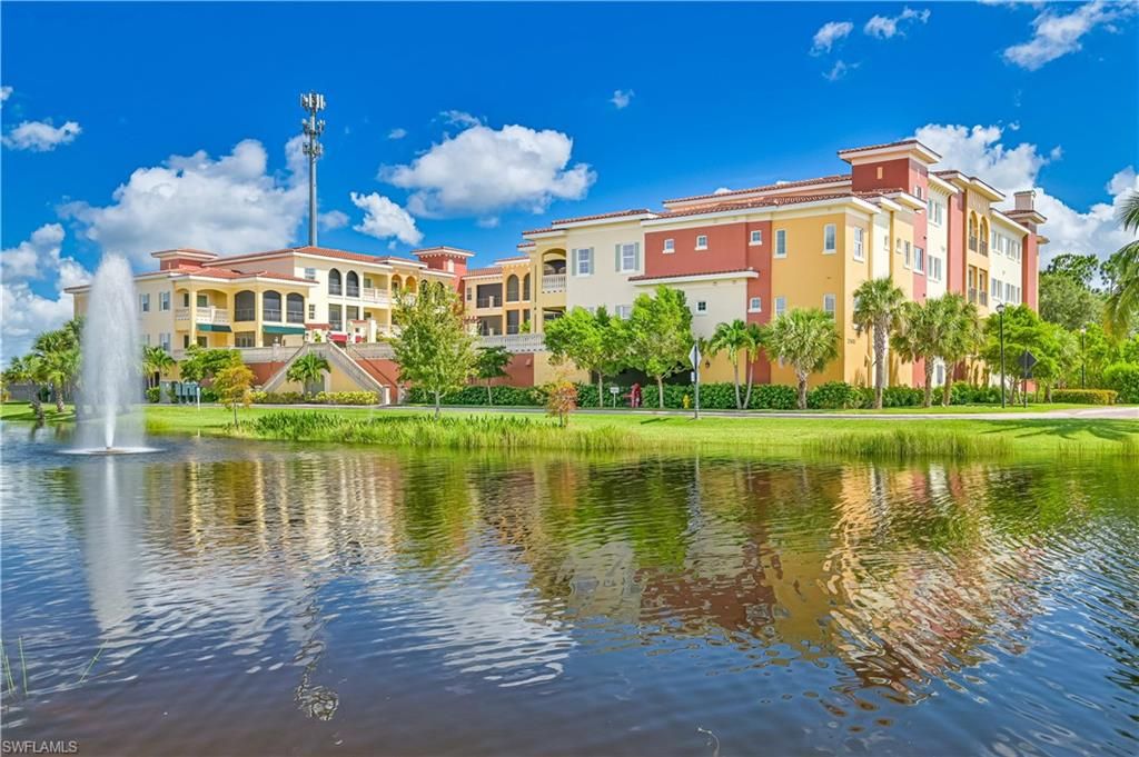 21490 Strada Nuova CIR D306, ESTERO, FL 33928 — photo 5