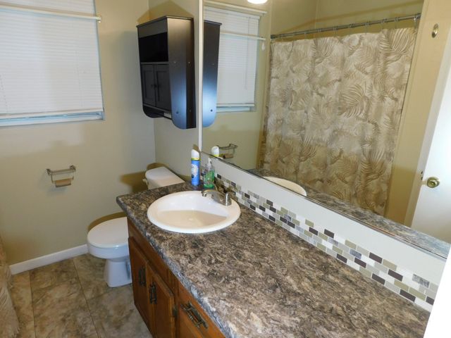 901 N Arkansas Street, Springhill, LA 71075