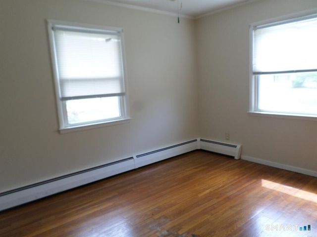 7 Craigmore Road, Bloomfield, CT 06002