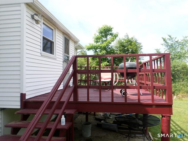 7 Craigmore Road, Bloomfield, CT 06002