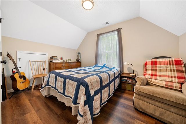 1576 Butler Mill Hollow Rd, Bethpage, TN 37022