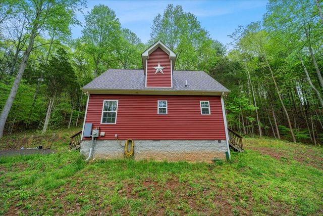 1576 Butler Mill Hollow Rd, Bethpage, TN 37022