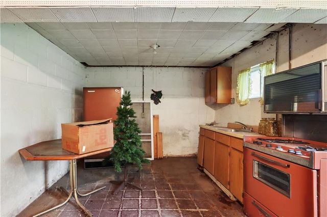 3605 S Norwood Avenue, Independence, MO 64052