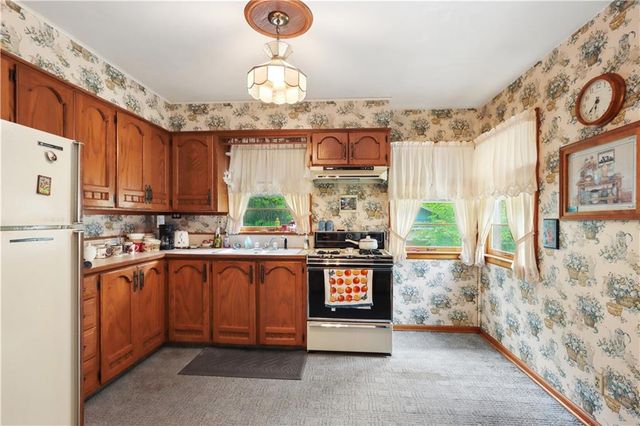 3605 S Norwood Avenue, Independence, MO 64052