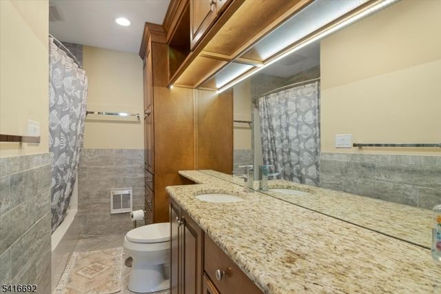 9 Hilltop Rd, Fredon Twp., NJ 07860