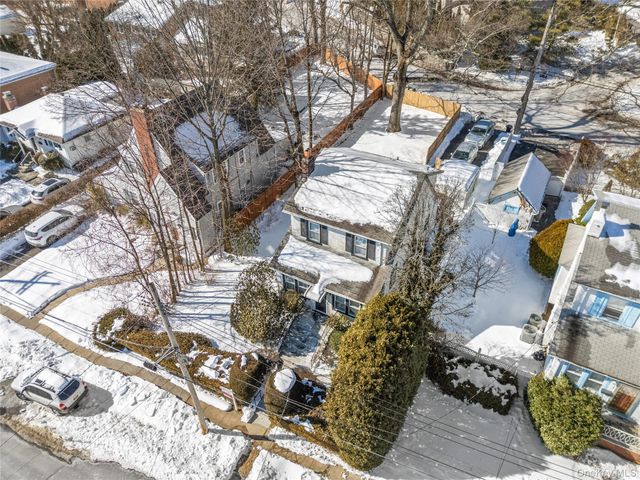 51 Agnola Street, Yonkers, NY 10707