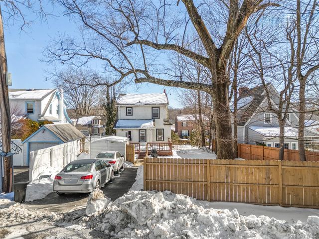 51 Agnola Street, Yonkers, NY 10707