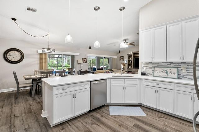 1282 CLEARVIEW DRIVE, Port Charlotte, FL 33953