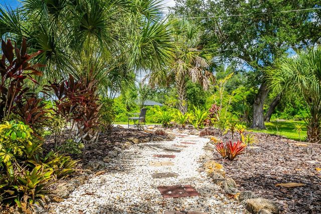 1282 CLEARVIEW DRIVE, Port Charlotte, FL 33953